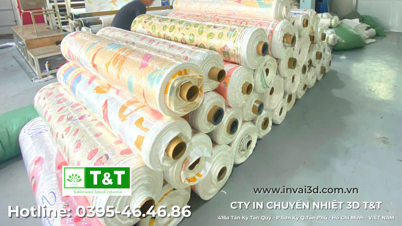 Vải cuộn thành phẩm sẵn sàng giao xưởng may